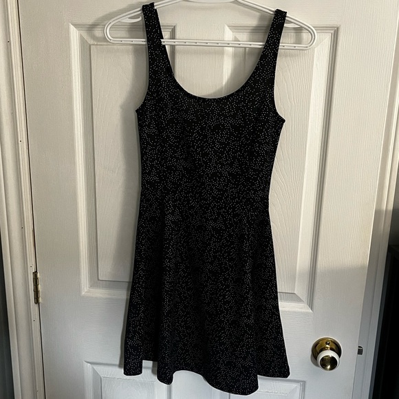 H&M Navy Blue Polka Dot Dress - Picture 1 of 8